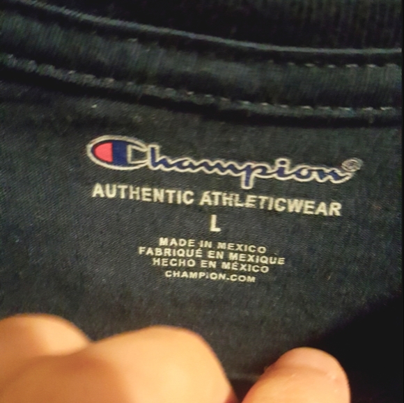 Champion Vertical Logo T-Shirt - Picture 5 of 6